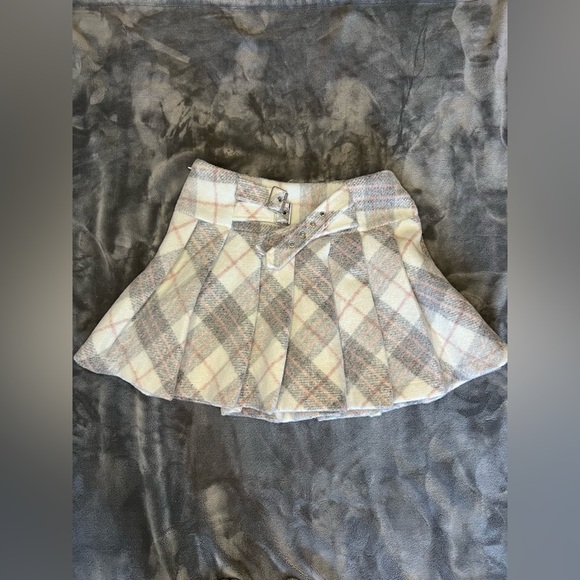 Y2K Plaid Pleated Mini Skort size large NWT. School Girl, Cute Goth, Mean Girls - Picture 1 of 6